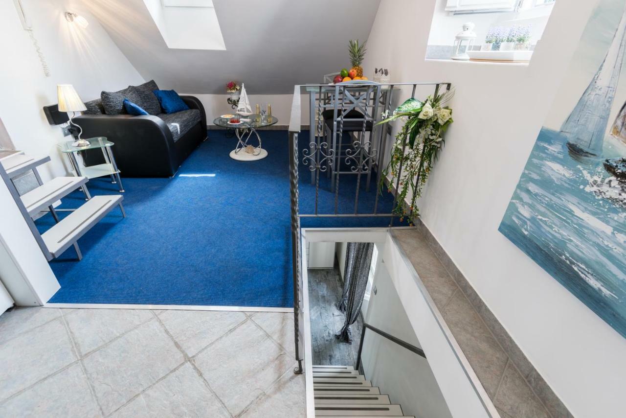 Nona Lena Studio Apartment Сплит Екстериор снимка