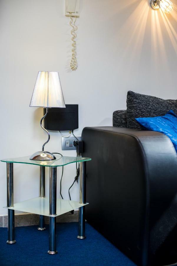 Nona Lena Studio Apartment Сплит Екстериор снимка