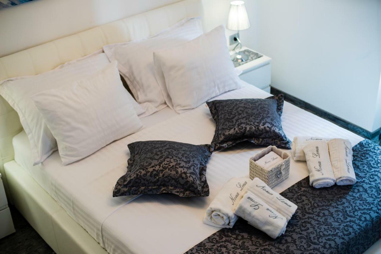 Nona Lena Studio Apartment Сплит Екстериор снимка